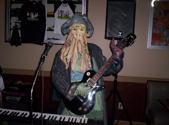 Davy on Guitar2