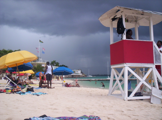 Dr Cave Storm @ Lifeguard Stand
