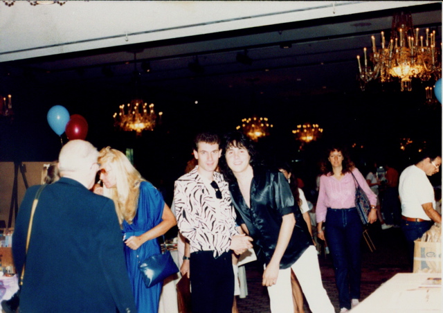 Danny_&_Larry_LA_Convention_1989[1]